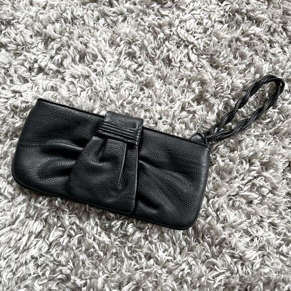 EXPRESS || Black Clutch Purse - Picture 1 of 7